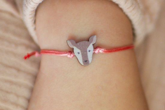 String bracelet Cute Fawn