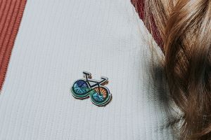 Wooden brooch Bike 