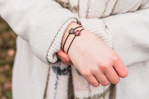 Wooden String Bracelet Folk Heart – Red