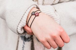 Wooden String Bracelet Folk Heart – Red